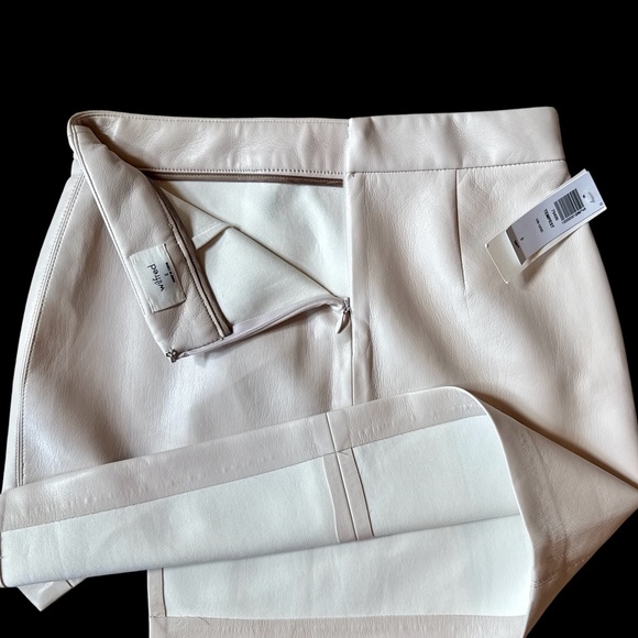 Wilfred Leather Cream Mini Skirt NWT Size XS - Picture 5 of 9
